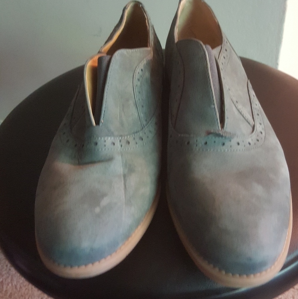 Shoe